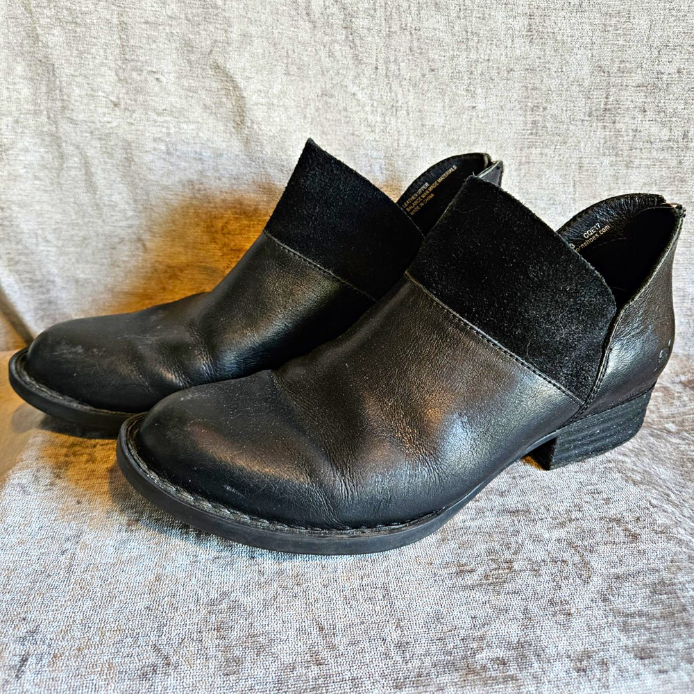 Børn Black Leather Ankle Bootie Women’s US 8 M Round Toe Back Zip